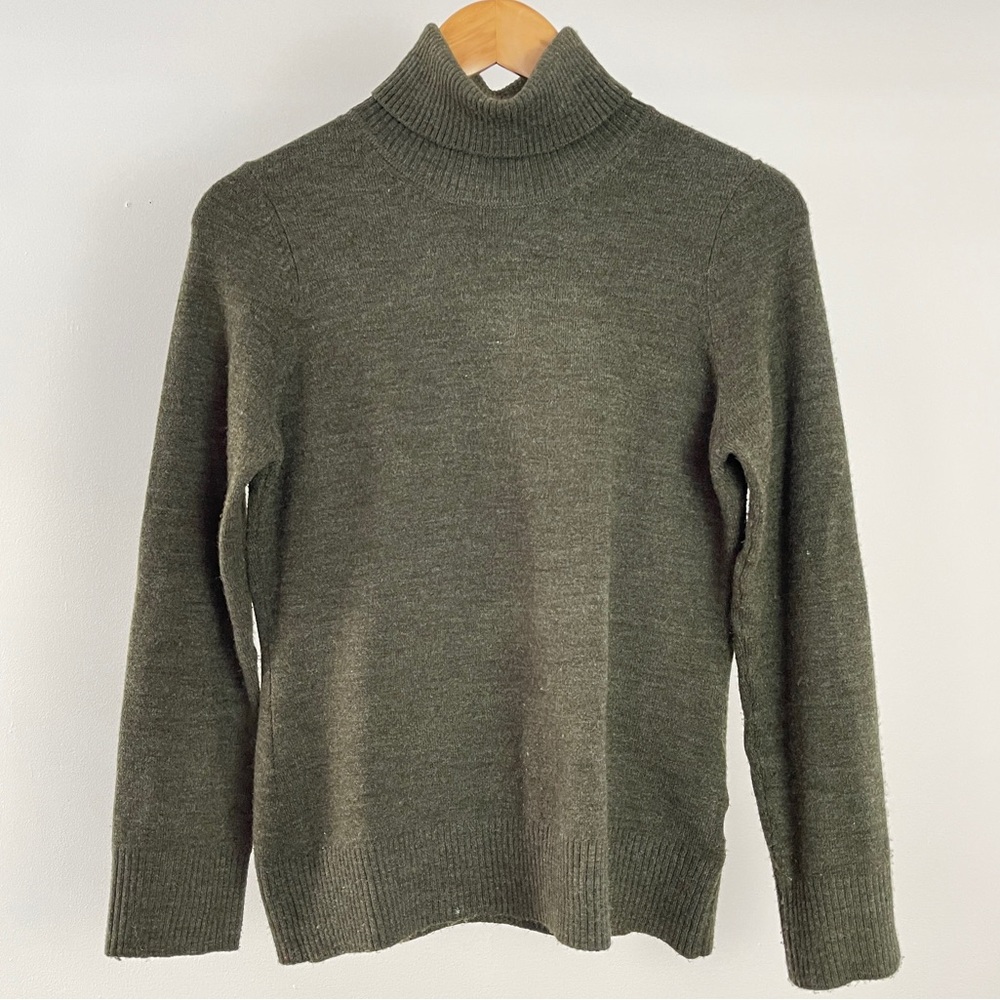French Connection Green Turtleneck Sweater Size L